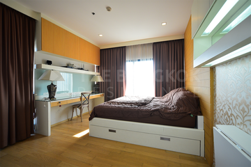 2 Bedroom Condo for rent in Noble Reveal, Phra Khanong Nuea, Bangkok near BTS Thong Lo