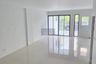 3 Bedroom Townhouse for sale in Deco Condominium, Bang Na, Bangkok near BTS Bearing