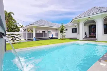 4 Bedroom Villa for sale in Mabprachan Village, Pong, Chonburi