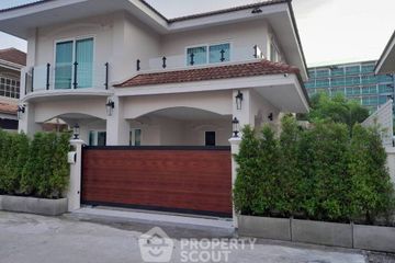 4 Bedroom House for sale in Na Kluea, Chonburi