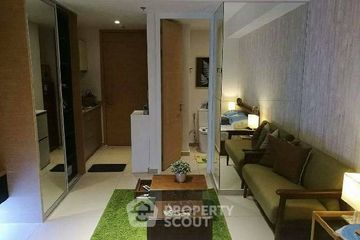 1 Bedroom Condo for rent in The Lofts Ekkamai, Phra Khanong, Bangkok near BTS Ekkamai