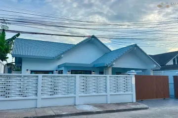 4 Bedroom Villa for sale in Areeya Villa, Nong Prue, Chonburi