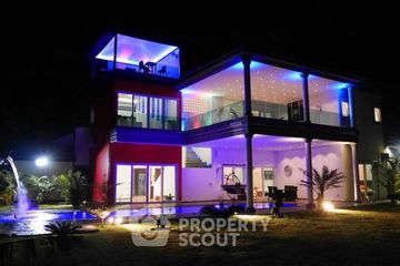 4 Bedroom Condo for sale in Sunplay Bangsaray, Bang Sare, Chonburi