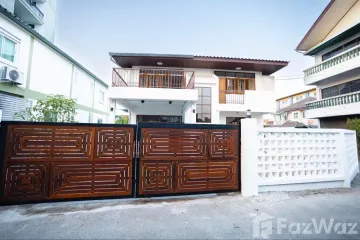 3 Bedroom House for sale in Chang Phueak, Chiang Mai