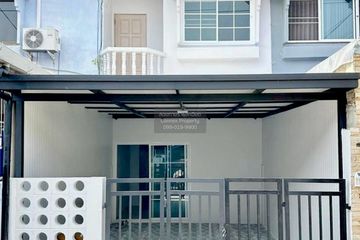 2 Bedroom Townhouse for sale in Bang Chan, Bangkok