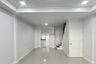 2 Bedroom Townhouse for sale in Prachathipat, Pathum Thani