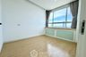 2 Bedroom Condo for sale in TC Green, Huai Khwang, Bangkok near MRT Phetchaburi