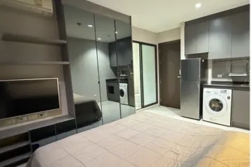 Condo for rent in Rhythm Asoke, Makkasan, Bangkok near MRT Phra Ram 9