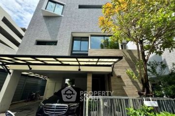 4 Bedroom House for sale in Parc Priva, Huai Khwang, Bangkok