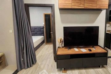 1 Bedroom Condo for rent in XT Huaikhwang, Din Daeng, Bangkok near MRT Huai Khwang