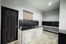 3 Bedroom Townhouse for sale in Dokmai, Bangkok