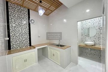 3 Bedroom Townhouse for sale in Chomfah warangkul Klong 2, Prachathipat, Pathum Thani
