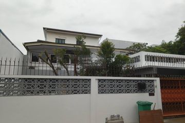 3 Bedroom House for rent in Bang Chak, Bangkok