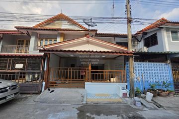 3 Bedroom Townhouse for sale in Baan Pruksa 8 Nakornchaisri, Lan Tak Fa, Nakhon Pathom