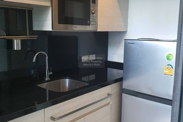 1 Bedroom Condo for rent in The Room Sukhumvit 40, Phra Khanong, Bangkok near BTS Ekkamai