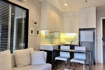 1 Bedroom Condo for rent in Urbano Absolute Sathon - Taksin, Khlong Ton Sai, Bangkok near BTS Krung Thon Buri