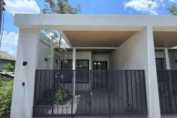 2 Bedroom Townhouse for sale in Si Sunthon, Phuket