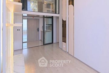 2 Bedroom Condo for sale in SOHO Bangkok Ratchada, Huai Khwang, Bangkok near MRT Huai Khwang