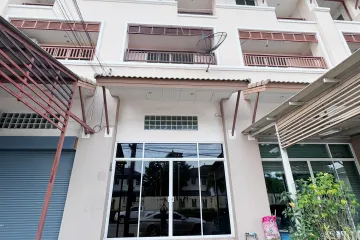 3 Bedroom Townhouse for sale in Baan Krissana-Suvarnabhumi, Racha Thewa, Samut Prakan