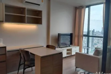 1 Bedroom Condo for rent in The Issara Sathorn, Thung Maha Mek, Bangkok near BTS Saint Louis