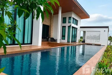 3 Bedroom Villa for sale in Khok Kloi, Phang Nga