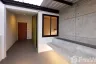 5 Bedroom Townhouse for sale in Khlong Tan, Bangkok near BTS Phrom Phong