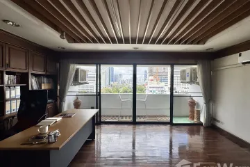 3 Bedroom Condo for sale in Kiarti Thanee City Mansion, Khlong Toei Nuea, Bangkok near BTS Asoke