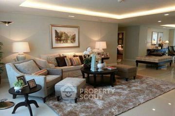 3 Bedroom Apartment for rent in Oakwood Residence, Khlong Tan Nuea, Bangkok