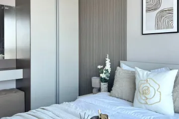 1 Bedroom Condo for sale in Knightsbridge Sky River Ocean, Pak Nam, Samut Prakan near BTS Paknam