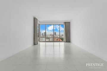 2 Bedroom Condo for rent in 185 Rajadamri, Lumpini, Bangkok near BTS Ratchadamri