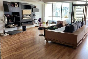 3 Bedroom Condo for rent in Kallista Mansion, Khlong Toei Nuea, Bangkok near BTS Nana
