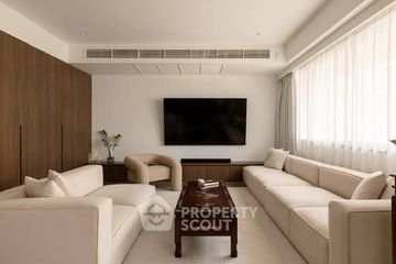 2 Bedroom Condo for sale in Newton Tower, Khlong Toei, Bangkok near BTS Nana