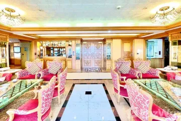 8 Bedroom Condo for rent in Saichol Mansion, Bang Lamphu Lang, Bangkok near BTS Saphan Taksin