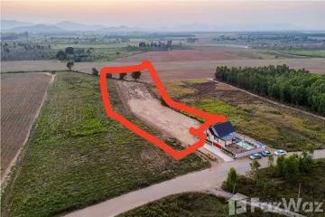 2 Bedroom House for sale in Thap Tai, Prachuap Khiri Khan