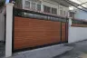 5 Bedroom House for sale in Suriyawong, Bangkok near BTS Surasak