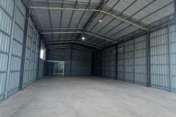 Warehouse / Factory for rent in Maha Sawat, Nonthaburi