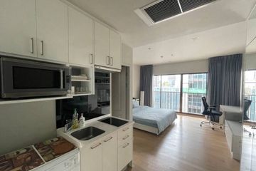 1 Bedroom Condo for rent in Noble Refine, Khlong Tan, Bangkok near BTS Phrom Phong