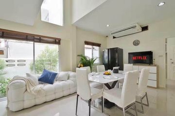5 Bedroom House for rent in Khlong Tan, Bangkok near BTS Phrom Phong