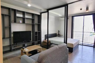 1 Bedroom Condo for rent in Maestro 02 Ruamrudee, Lumpini, Bangkok near BTS Ploen Chit