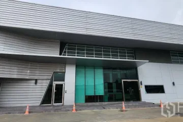 Warehouse / Factory for rent in Bang Sue, Bangkok near MRT Tao Poon