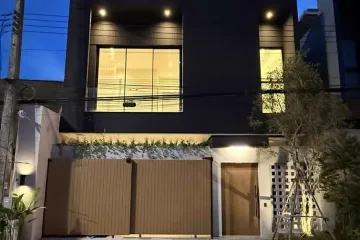 3 Bedroom Villa for sale in Veronica Cape Vista Yamu, Pa Khlok, Phuket