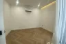 3 Bedroom Townhouse for sale in Khlongtan Nivet, Khlong Tan Nuea, Bangkok near Airport Rail Link Ramkhamhaeng