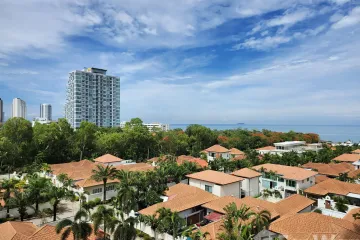 1 Bedroom Condo for rent in The Peak Towers, Nong Prue, Chonburi