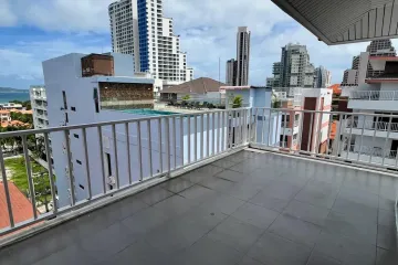 3 Bedroom Condo for sale in Nong Prue, Chonburi