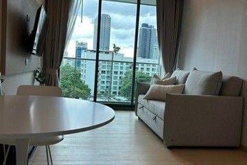1 Bedroom Condo for rent in Via 49, Khlong Tan Nuea, Bangkok near BTS Phrom Phong