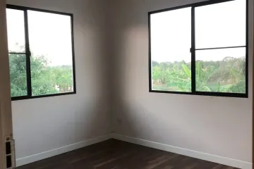 3 Bedroom House for rent in Mantana Onnut-Wongwaen, Dokmai, Bangkok near Airport Rail Link Ban Thap Chang