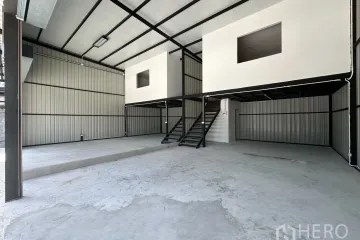 Warehouse / Factory for rent in Dokmai, Bangkok