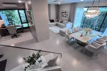 4 Bedroom House for Sale or Rent in MANTANA Bangna km 15, Bang Chalong, Samut Prakan