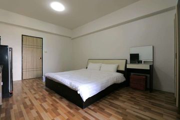 1 Bedroom Condo for sale in Nong Pa Khrang, Chiang Mai