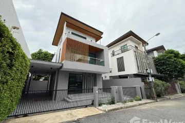 3 Bedroom House for sale in AQ ARBOR SUANLUANG RAMA 9 &ndash; PATTANAKARN, Dokmai, Bangkok